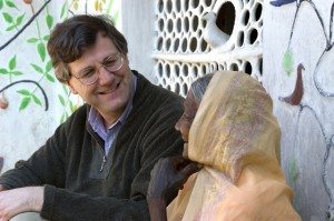 Stephen P. Huyler, author of 'Daughers of India' with Sonabai