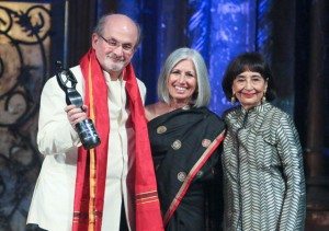 Salman Rushdie, Aroon Shivdasani & Madur Jaffrey at the IAAC Gala