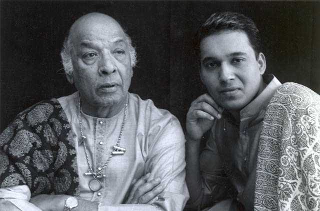 Ustad Vilayat Khan with son Hidayat Khan