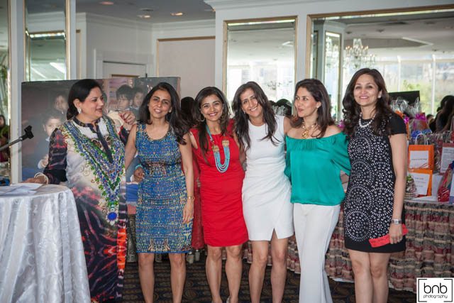 The luncheon benefit committee with Kavita Lund: Manisha Sani, Babita Advani, Aarti Kamat, Milan Devjani & Madhulika Shroff