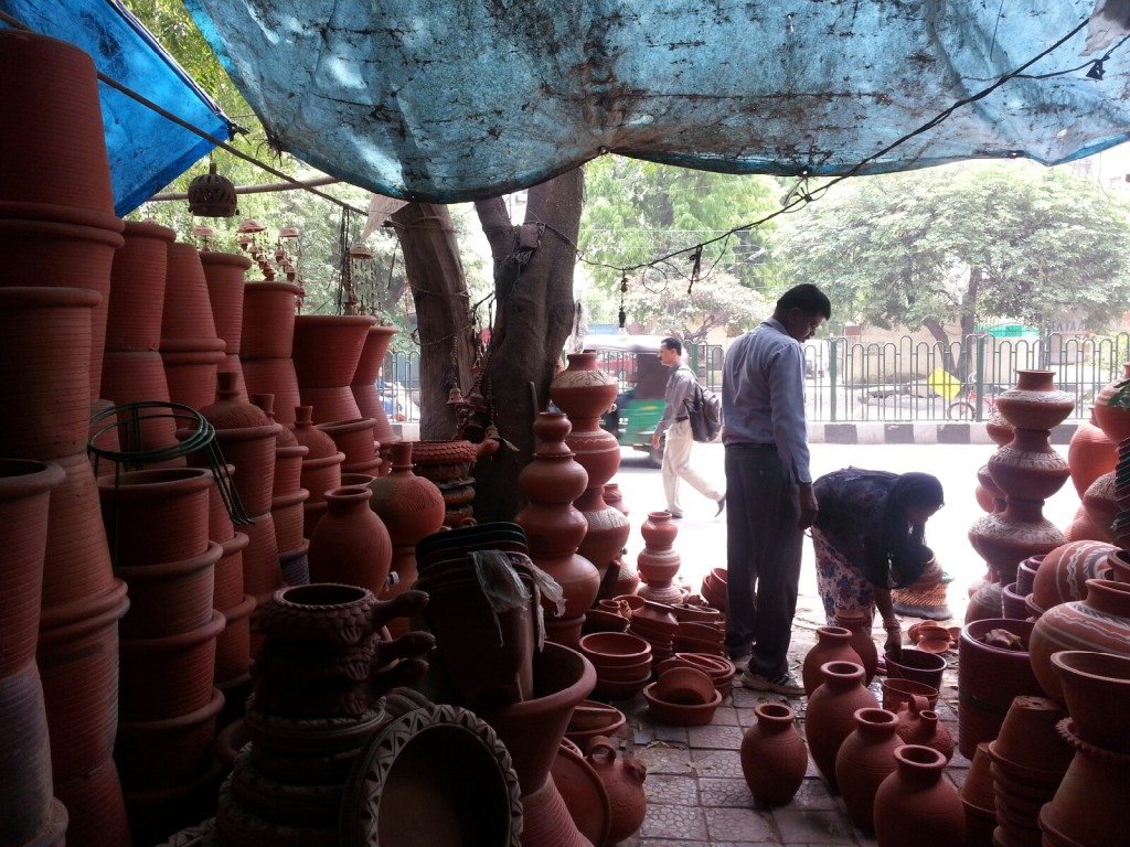 Clay pots for sale