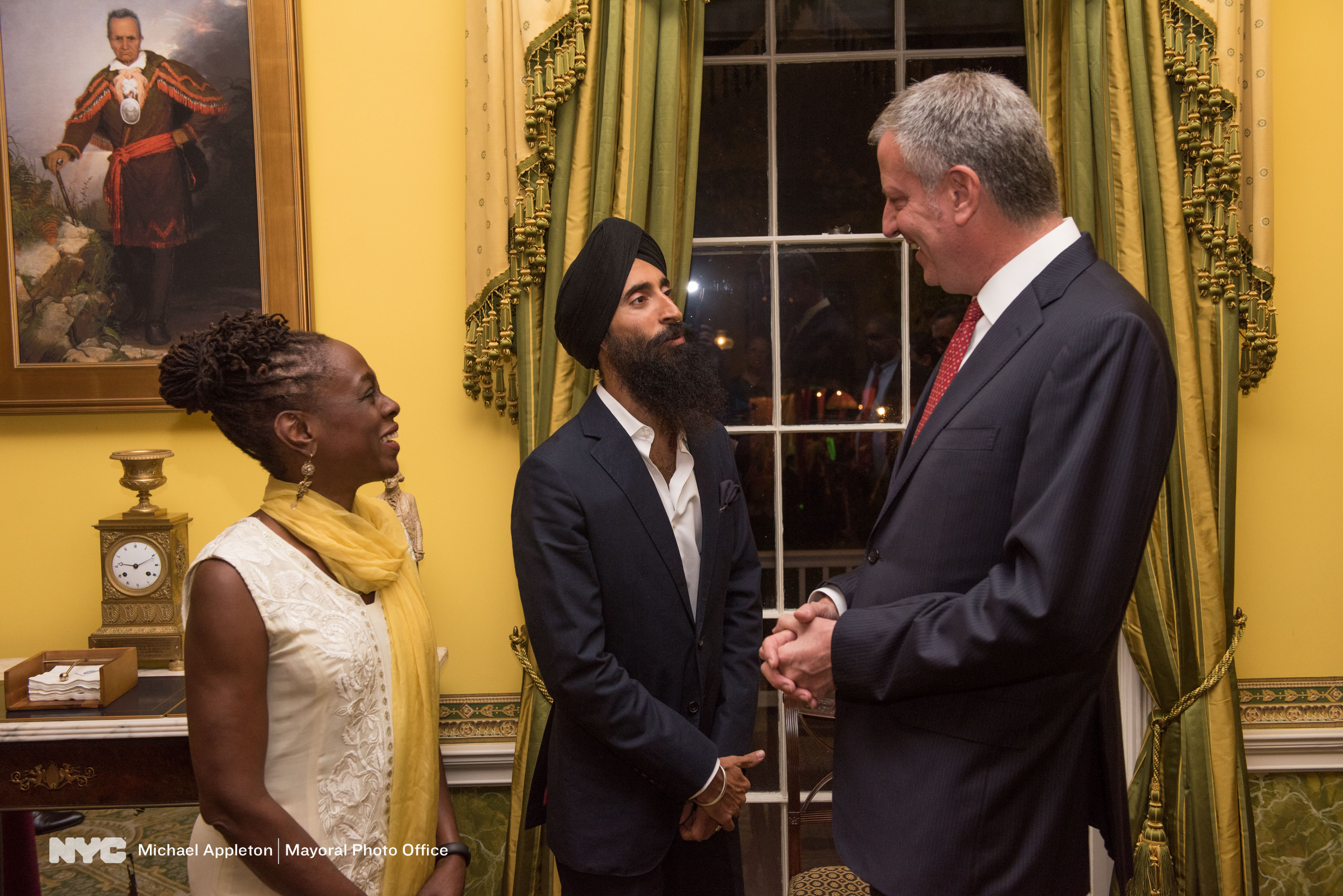Mayor Bill de Blasio and New York City's First Lady Chirlane McCray host a Diwali celebration at Gracie Mansion with Indian American designer and actor Waris Ahluwalia as the honored guest, on Wednesday, October 19, 2016. Michael Appleton/Mayoral Photography Office