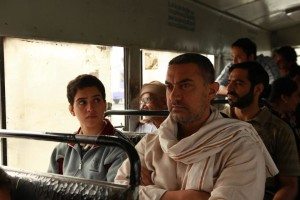 sanya-malhotra-and-aamir-khan-in-dangal