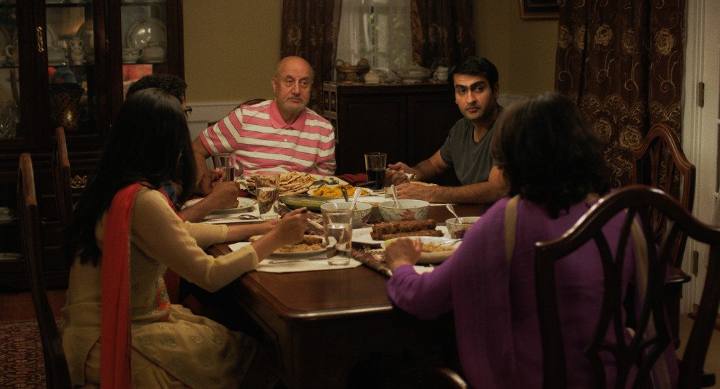 The Nanjiani Family at dinner in 'The Big Sick'