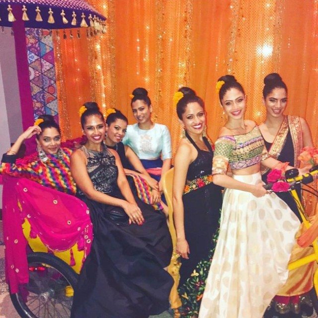 Payal Kadakia and the Sa Dancers