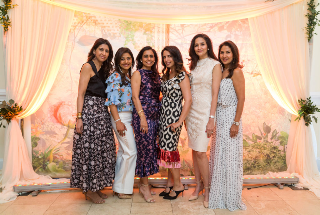 With the Luncheon Committee: Aarti Kamat, Babita Advani, Moneesha Sani, Divya Gugnani, Madhulika Shroff and Milan Devjani