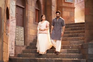 lia Bhatt and Varun Dhawan in Kalank