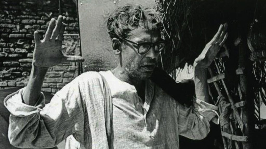 Ritwik Ghatak in Jukti Takko Aar Gappo