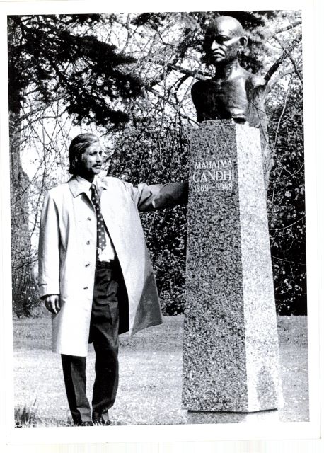 Bust of Gandhi with Sehgal