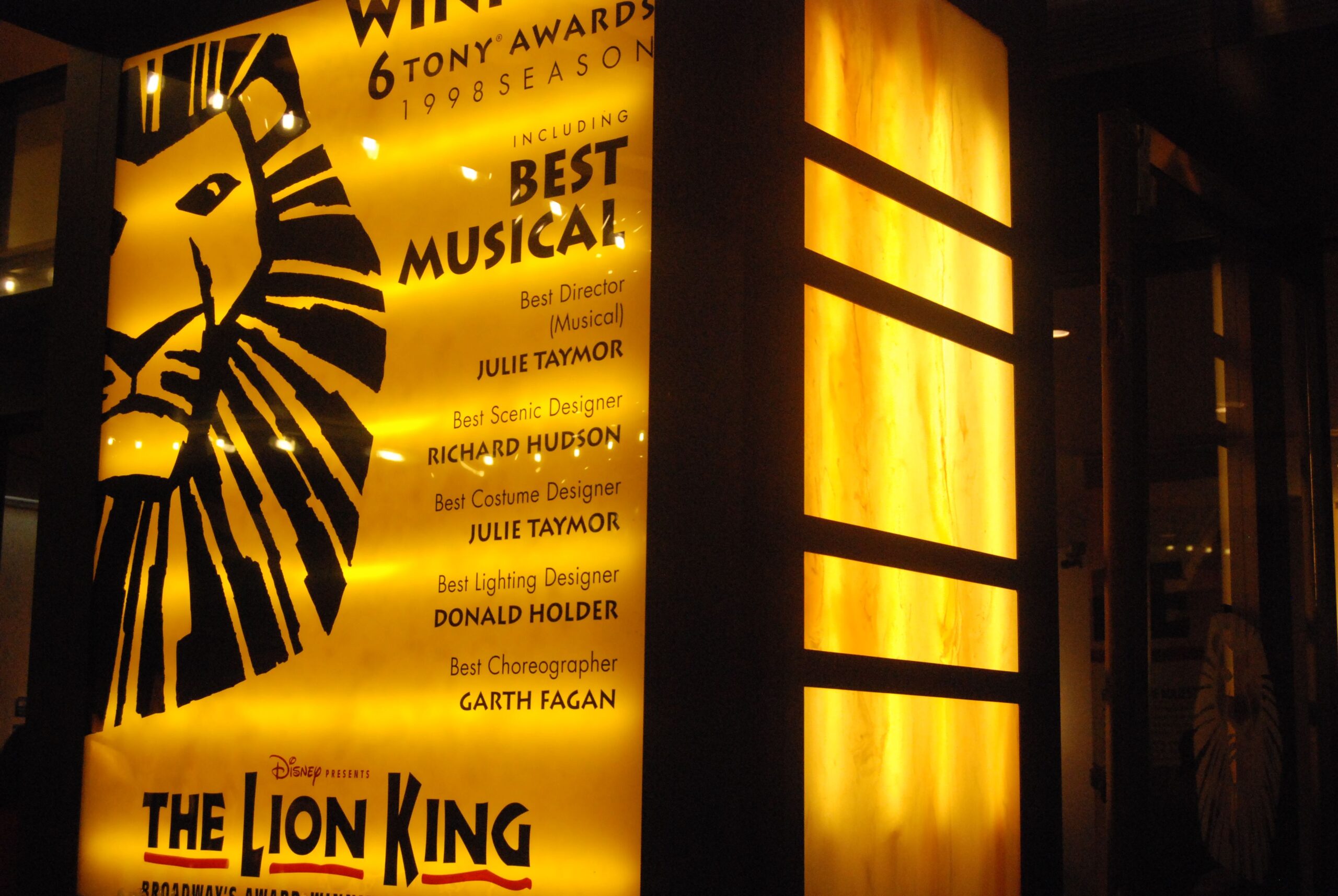 Julie Taymor Meet The Amazing Queen Behind The Lion King Lassi 